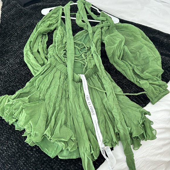 NWT Chic Le Frique Gaia Mini Dress in Green Pistachio - Picture 6 of 6